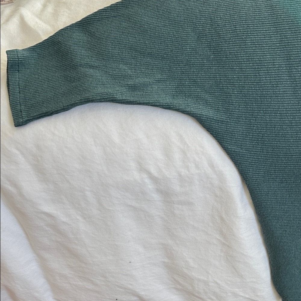 Reset R Label Ribbed Sweater - Picture 9 of 9